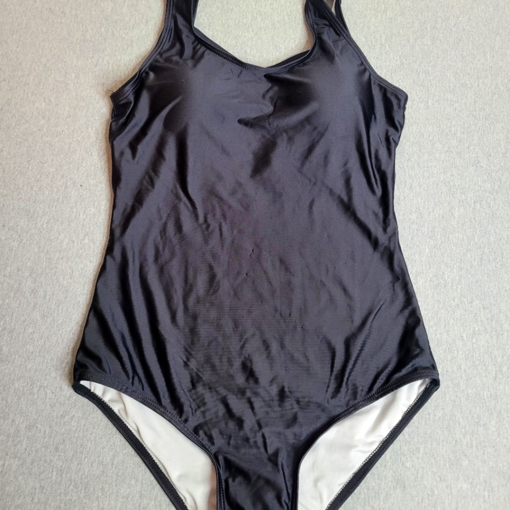 Ladies One Piece Black Cris Cross Back Swimsuit Sz. S
